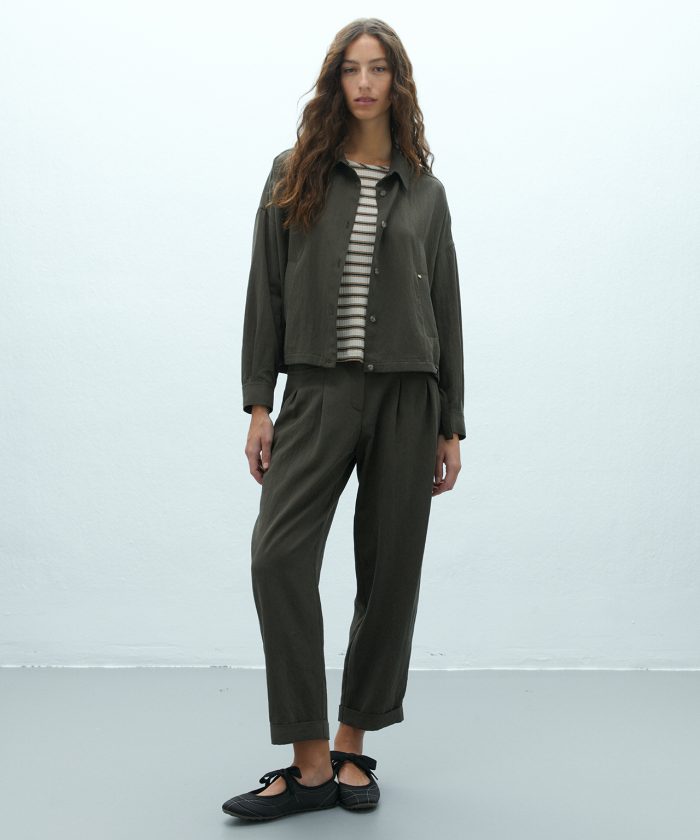 Bomber kaki ANDAM vista frontal