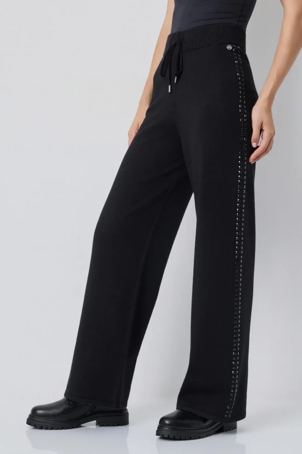 Pantalón ancho de punto negro BSB, modelo con la cintura elástica de cordón Pantalón ancho de punto negro BSB, modelo con la cintura elástica de cordón