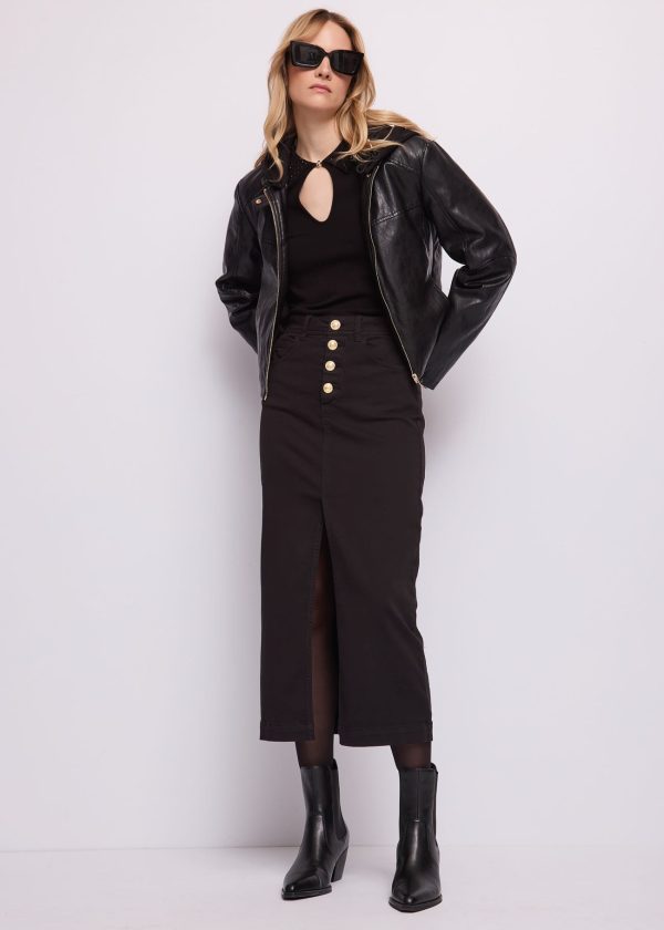 Chaqueta de ecopiel negra con capucha Gaudí Jeans