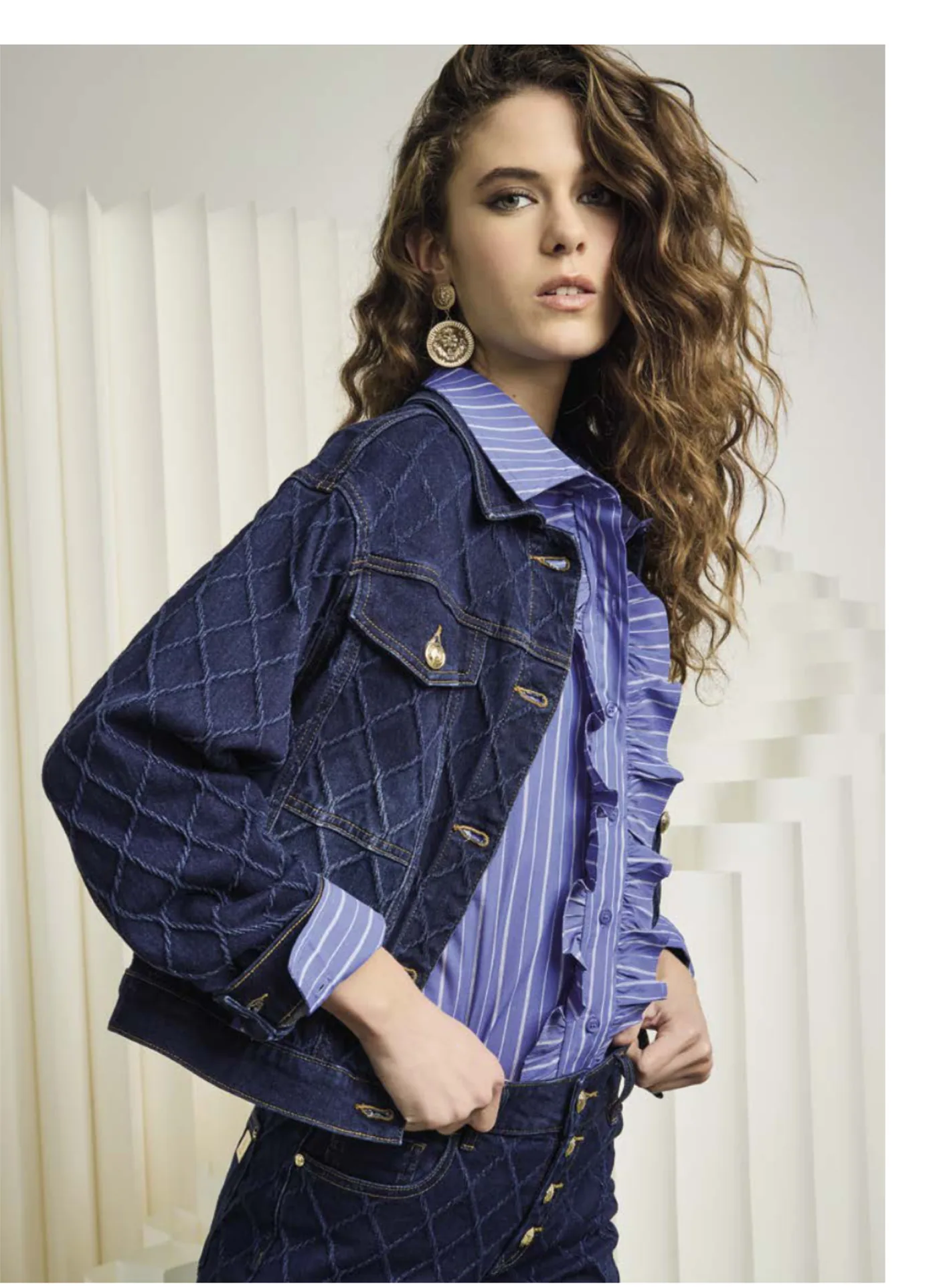 Cazadora vaquera jacquard azul Gaudí Jeans otoño invierno 2026